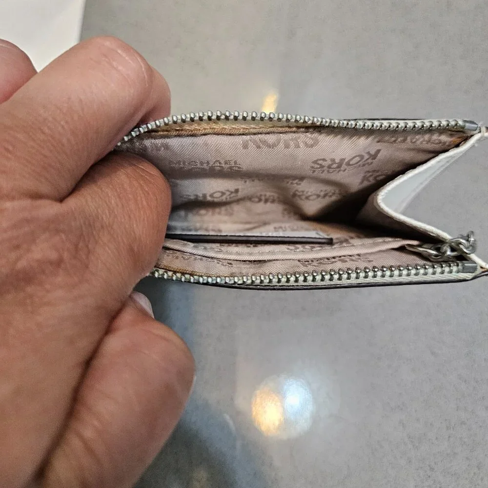 Michael Kors White Saffiano Leather Zip Card Case Keyring